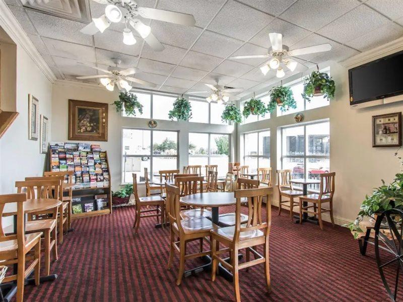 Comfort Inn At Northwest Expressway Oklahoma City Bagian luar foto