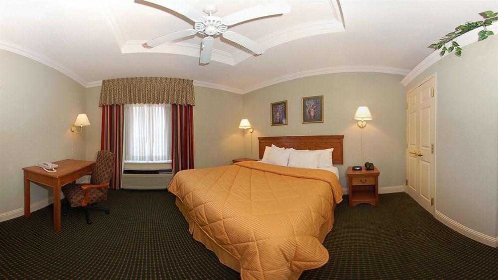 Comfort Inn At Northwest Expressway Oklahoma City Bagian luar foto